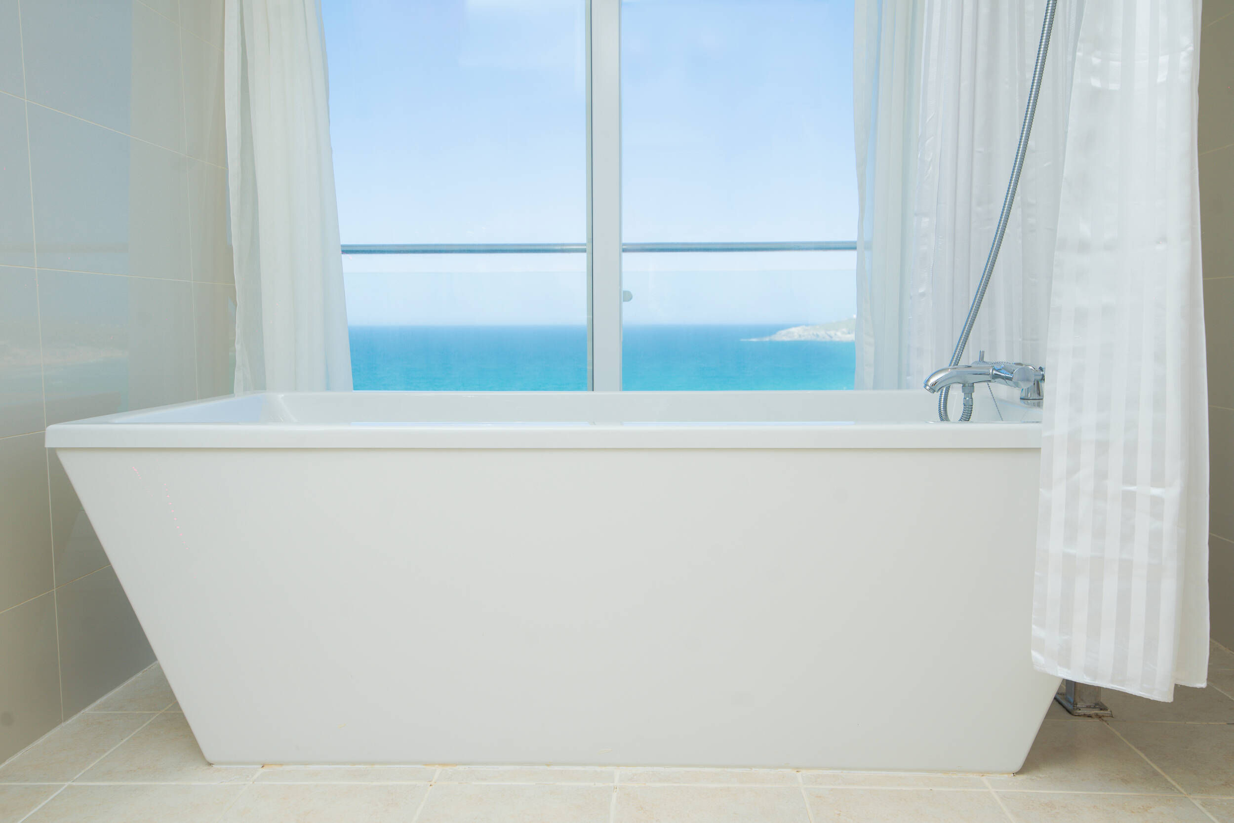 £500 Accommodation Voucher